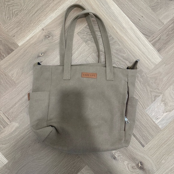 Eare life Tan Bag - Picture 2 of 5